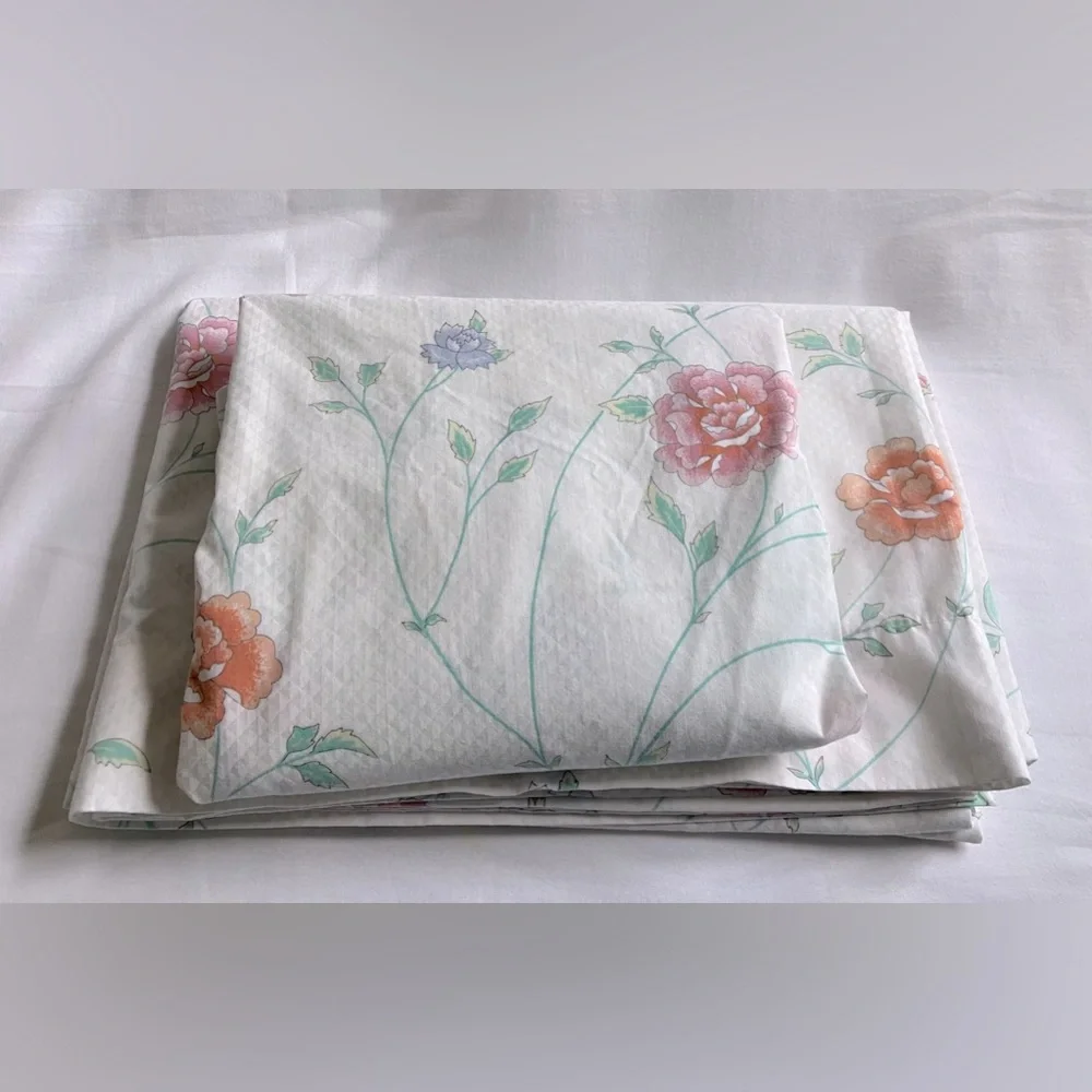 WAMSUTTA Ultracale Floral Twin Sheets Only
